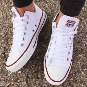 Converse Chuck Taylor All Star Classic Low Top